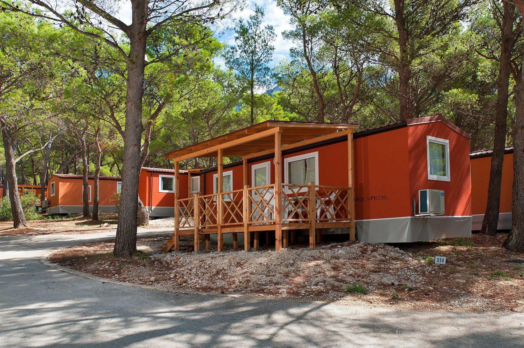 Mobile Homes Basko Polje Campground Baška Voda المظهر الخارجي الصورة